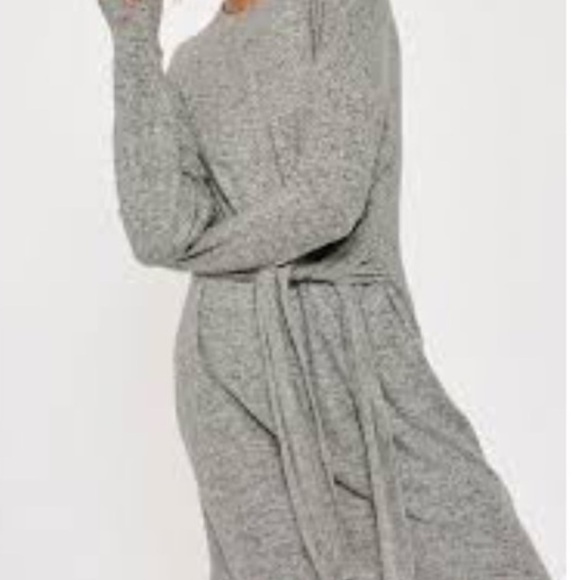 Topshop Dresses & Skirts - Topshop Heather Gray Tie Front Knit Dress